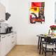 oompH Berlin 3BR Apt with Light Tones and Artwork, Berlín - Foto 10