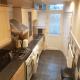 A Single Cosy Room in 4 bedroom Property, Manchester - Photo 2