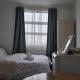 A Quiet & Comfortable 4 Bedroom house, Manchester - Photo 7