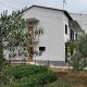 Apartments with parking space Trogir - 23129, Trogir (fotografie 3)