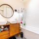 GuestReady - Loveliness near Pont Mirabeau, Paris - Photo 5
