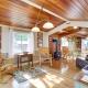 Cozy Lake Champlain Cottage with Private Beach!, North Hero
