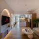 Sunset Suites, 1 bed apartment, Jayakarta hotel, Seminyak - Fotografie 1