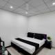 SPOT ON Hotel Blu Moon, Noida - Kuva 1