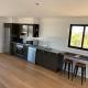 Modern studio with fabulous views Guyra - Photo 6