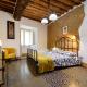 GuestHost - Castellare degli Ugurgieri Central Apt, Siena