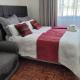 One bed entire flat self catering, Harare