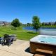 BOHO Bungalow on the Pond w/ Hot Tub, Arnolds Park (fotografie 2)