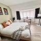 Charming Studio 30min to Central London, London - Foto 8