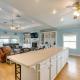 Crystal Beach Home with Deck and Ocean Views!, Crystal Beach (fotografie 6)