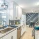 Big Savings! 5br Poolside, Melbourne (foto 4)