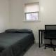 Private house with 4 bedrooms and 2 bathrooms and direct NYC Manhattan train only 10 minute walk away, Edison (fotografie 9)