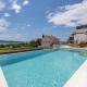 New Villa Coco Maison with heated infinity pool, Каштела (фото 3)