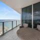 Corner condo, Wraparound Balcony Ocean and City Views at LYFE Resort Hollywood - Foto 6