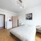 Sleeps 10 City Center Penthouse op US Embassy, Tallinn (foto 7)