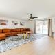 Charming 5 Bedroom Granada Hills House with Pool, Los Angeles - Foto 2