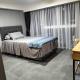 nice apartment with city view at Grand Jati Junction, Medan (foto 7)