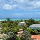 Extra spacious oceanview condo 5 min from pristine beach, Providenciales (Foto 10)