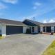 Fabulous in Wharewaka - Wharewaka Holiday Home Taupo - Foto 1