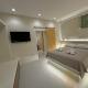 White Sand Jacuzzi Suite, Иос (фото 3)