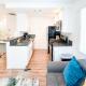 Sleek 1-Bedroom Apartment with AC & gated Parking space, Los Angeles - Foto 3