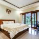 Modern Room w/ Desk, Office Chair & Kitchenette /3 Ubud - Photo 1