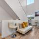 Chic 3-levels Loft-style 2-Bedroom 2-Bathroom condo by Hollywood, Los Angeles - Foto 1