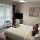 3 Bed Flat - Sleeps 6 - Parking - Wifi Antrim - Photo 1