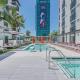 Spacious Hollywood Home Sunset View-Free Parking 10mins to Universal Studios, Los Angeles - Foto 6