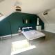 4 Bdrm Very Spacious Apartment Gateshead - Fotografie 1