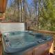 Traveller - Cabin with Hot Tub and Mountain Views - Hot Tub, Mountain Views, Ping Pong Table, Modern Amenities - Cherry Log, GA - Fotografie 4