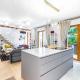 GuestReady - Spacieux apt. avec cour privative, Paris - Photo 9