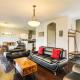 Cozy Tucson Getaway w/ Hot Tub: 4 Mi to Casino, Tucson (photo 4)