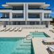 Pool apartments Lux, Novalja