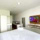 Enjoy Living Studio at Enviro Apartment By Travelio Cikarang - Foto 2