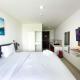 Enjoy Living Studio at Enviro Apartment By Travelio Cikarang - Foto 5