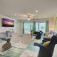 Modern 3BR 3BA Condo Heated Pool & Walk to Madeira Beach, St Pete Beach (fotografie 3)