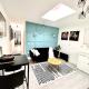 Vibrant Bungalow 2 Bedroom Flat with secure private parking