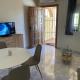 Villa Martin secure complex two bed apartment with access to six pools, San Miguel de Salinas (fotografie 5)