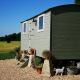 Luxury Shepherd's Hut - The Hyde