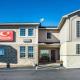 Econo Lodge Inn & Suites North Syracuse Airport