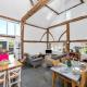 The Barn at Stoaches by Huluki Sussex Stays, Haywards Heath (Foto 7)
