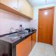 Simple in Style 2BR Grand Palace Kemayoran Apartment By Travelio Джакарта - Фото 9
