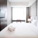 Tidy and Spacious 2BR at Grand Sungkono Lagoon Apartment By Travelio, Surabaya - Foto 8