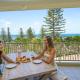 Tranquil Tides Retreat - Coastal Waterfront Escape, Caloundra (fotografie 2)