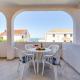 Geräumige Ferienwohnung im Erdgeschoss mit Meerblick vom privaten Balkon, Kožino (fotografie 10)
