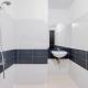 Modern Look 1BR Apartment at Scientia Residence By Travelio, Tangerang - Fotografie 3