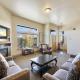 Bears Lair Spacious Townhome with Private Hot Tub