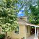 Charming Downtown Cottage, Grass Valley