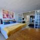 Accommodation Front - Beachfront 3 Sleeper with Ocean Views Durban - Fotografie 1